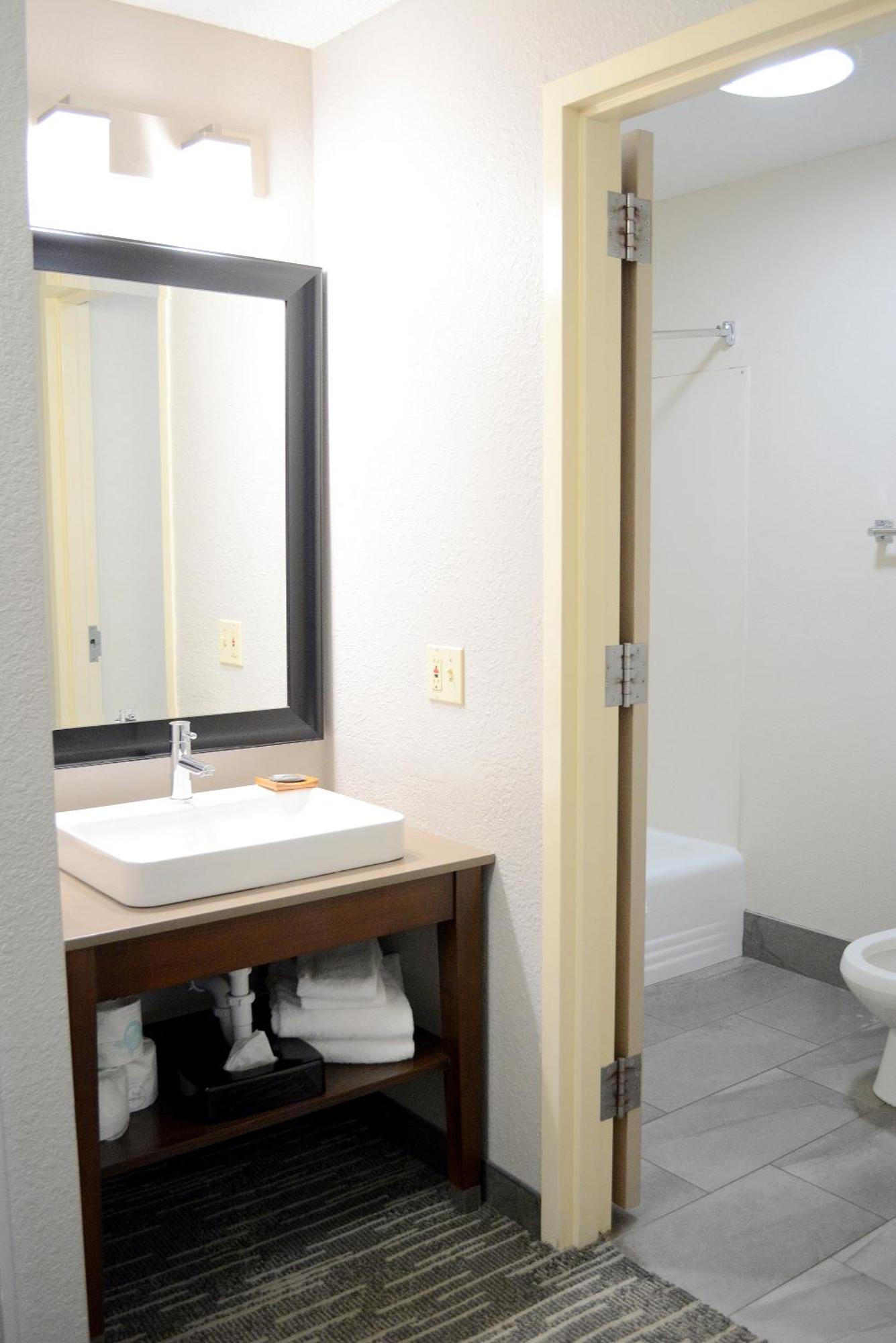 Country Inn & Suites By Radisson, Port Clinton, Oh Δωμάτιο φωτογραφία